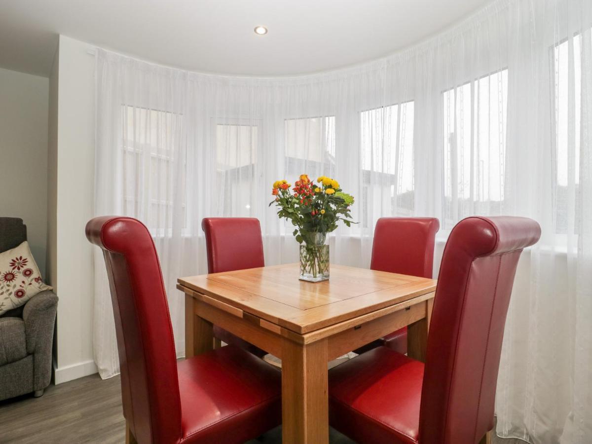 Flat 2, 38 Preston Road Lejlighed Weymouth Eksteriør billede